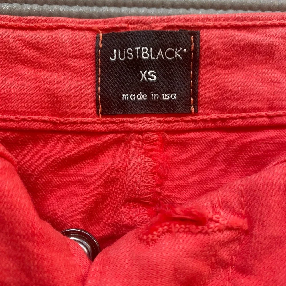 Cute  Red A-Line Skirt - Picture 5 of 5